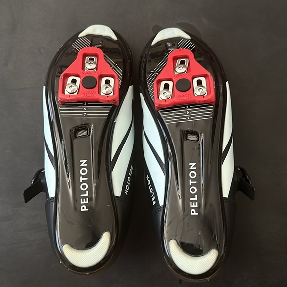 Peloton shoes. Size 45. - Picture 4 of 8